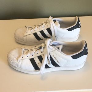 Women’s Adidas shoes